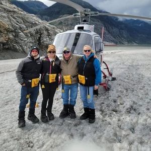 Meet your Posher, Holly